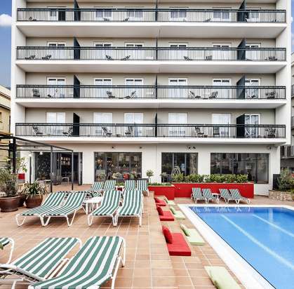 Hôtel Aqua Bertran Park 4*, Séjour Espagne & ses îles, Espagne continentale, Barcelone & sa région par Ôvoyages Hôtel Aqua Bertran Park 4*, Séjour Espagne & ses îles, Espagne continentale, Barcelone & sa région par Ôvoyages