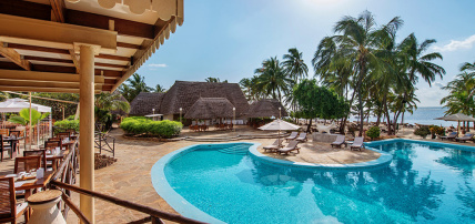 Circuit entre savane et Océan Indien : Amboseli, Tsavo et Malindi en 7 nuits, Circuit Kenya par Ôvoyages Circuit entre savane et Océan Indien : Amboseli, Tsavo et Malindi en 7 nuits, Circuit Kenya par Ôvoyages