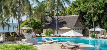 Circuit entre savane et Océan Indien : Amboseli, Tsavo et Malindi en 7 nuits, Circuit Kenya par Ôvoyages Circuit entre savane et Océan Indien : Amboseli, Tsavo et Malindi en 7 nuits, Circuit Kenya par Ôvoyages