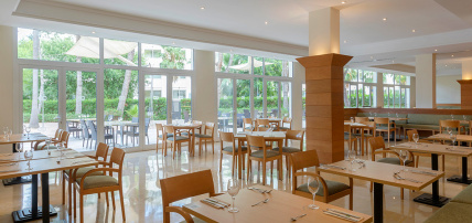 Hôtel HM Mar Blau 4*, Séjour Espagne & ses îles, Baléares, Majorque par Ôvoyages Hôtel HM Mar Blau 4*, Séjour Espagne & ses îles, Baléares, Majorque par Ôvoyages