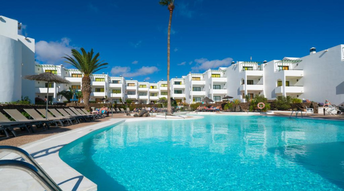 Hôtel Club Siroco 3* Adult Only +18, Séjour Espagne & ses îles, Canaries, Lanzarote par Ôvoyages Hôtel Club Siroco 3* Adult Only +18, Séjour Espagne & ses îles, Canaries, Lanzarote par Ôvoyages