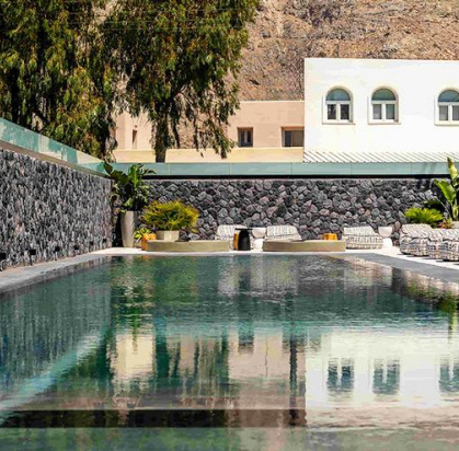 Hôtel Santo Mångata Boutique 5* Adult Only +17, Séjour Grèce & ses îles, Cyclades, Santorin par Ôvoyages Hôtel Santo Mångata Boutique 5* Adult Only +17, Séjour Grèce & ses îles, Cyclades, Santorin par Ôvoyages